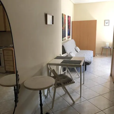Apartament Chris 2 Kalamata Zewnętrze zdjęcie